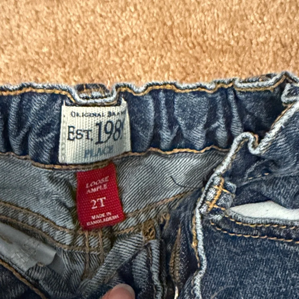 Bundle of boys 2T jeans - Picture 2 of 9